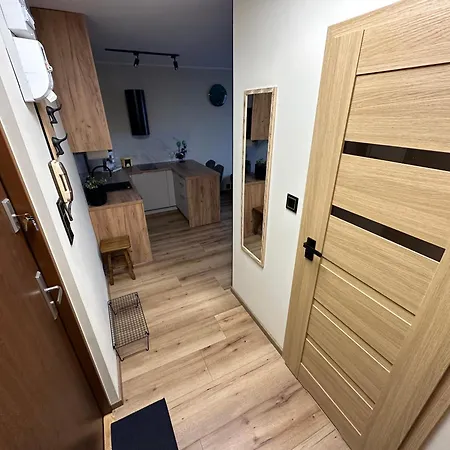 Classy For Two Daire